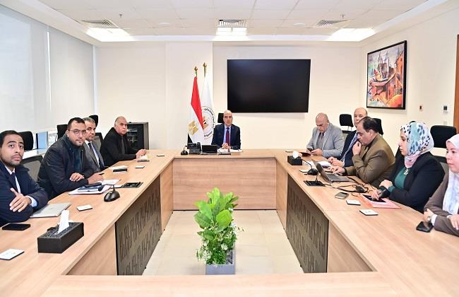 وزير الري: إنتاج خرائط رقمية حديثة لقاع وجوانب نهر النيل وفرعيه