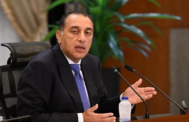 رئيس الوزراء يبدأ جولة لافتتاح وتفقد عدد من المشروعات بمدينة بدر