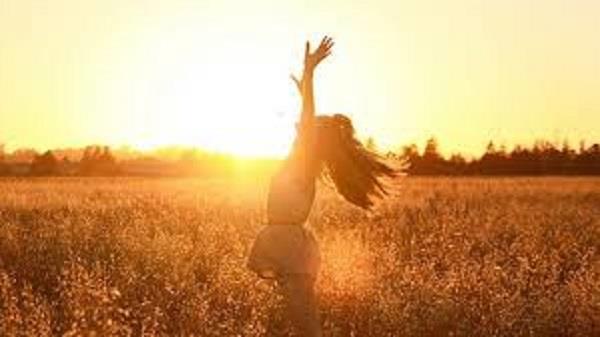 دراسة: ضوء الشمس مفتاح لتعزيز المناعة وإطالة العمر