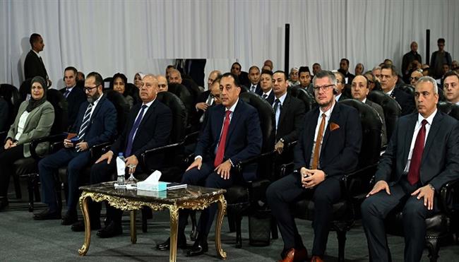 مصنع جديد لـ"ليوني" في مصر بطاقة إنتاجية 45 ألف ضفيرة يوميًا ودعم لقطاع السيارات  