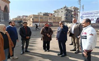 محافظ الدقهلية يقوم بجولة مفاجئة في محلة دمنة.. ويشيد بالمركز التكنولوجي