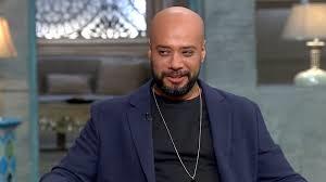 حاتم صلاح لـ إسعاد يونس: "ربنا يديكي الصحة وتفضلي دايمًا لينا مصدر بهجة"