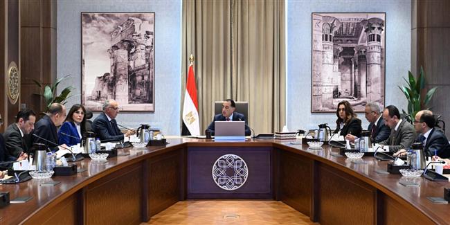 رئيس الوزراء يتابع الموقف التنفيذي لجهود مواجهة التعديات وحماية مجرى نهر النيل
