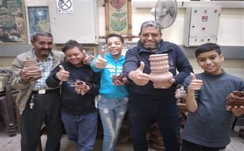 ثقافة أسيوط يقدم ورش الخزف للأطفال