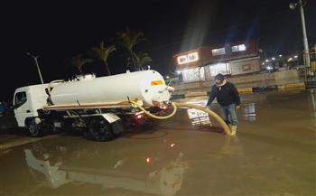 محافظ كفر الشيخ يوجه بإزالة آثار الأمطار من الشوارع والميادين