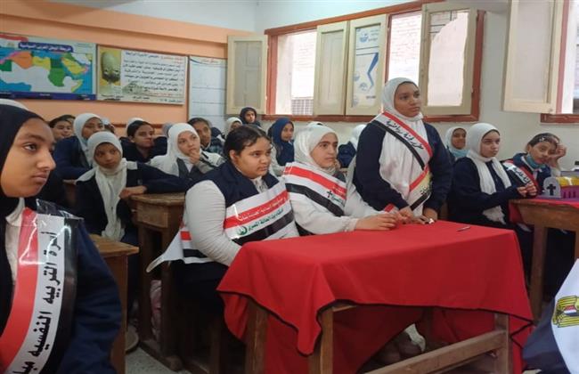 "المواطنة والانتماء.. مدخل إلى الاستقرار" في لقاء توعوي لقصور الثقافة بأسيوط