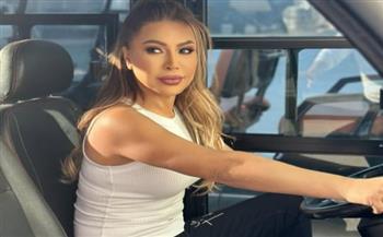 نوال الزغبى تدهش جمهورها بإطلالة رياضية جديدة.. وتواصل الإعداد لألبومها الجديد