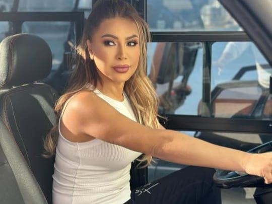 نوال الزغبى تدهش جمهورها بإطلالة رياضية جديدة.. وتواصل الإعداد لألبومها الجديد