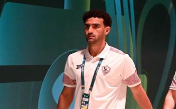 محمد عواد يؤدي تدريبات بدنية في مران الزمالك 