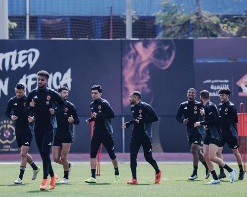 الأهلي يبدأ الاستعداد لمواجهة الزمالك في الدوري الممتاز