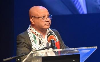 عضو "التحرير الفلسطينية" يثمن موقف السداسية العربية بشأن "الأونروا" ودعم تفويضها
