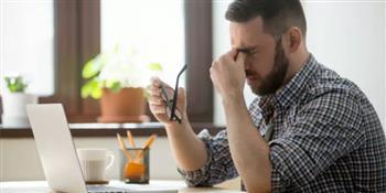 أعراض إجهاد العين
