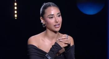 أميرة بدر تفاجئ آية سماحة: بعتي هدومك ليه؟.. والأخيرة ترد: كنت محتاجة الفلوس