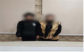 القبض على سيدتين لقيامهما بإضرام النيران بسيارة مواطن في القاهرة
