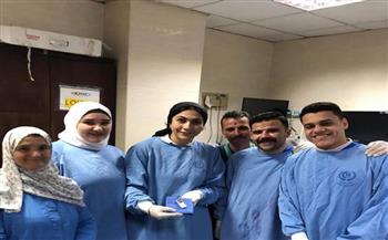 جامعة المنصورة: استخراج هاتف محمول من معدة مريض باستخدام المنظار