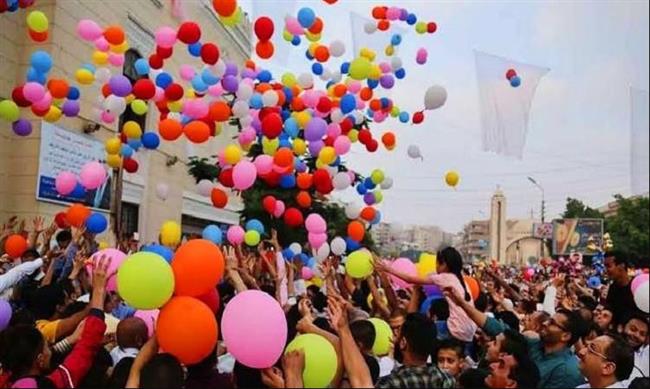 «كحك» و«فرحة» و«عيدية»  عيدنا.. مصرى