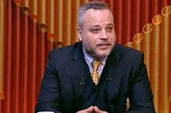 تامر عبدالمنعم يوجه نداء لوزير التربية والتعليم لحل أزمة في مدرسة "المير دي ديو"