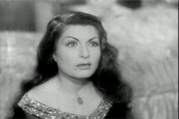 في ذكرى ميلاد شريرة السينما.. مسيرة فنية وأسرار في حياة زوزو شكيب