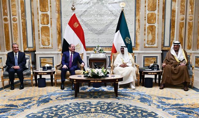 الرئيس السيسي وأمير الكويت يؤكدان دعمهما الكامل للخطة العربية للتعافي وإعادة إعمار غزة