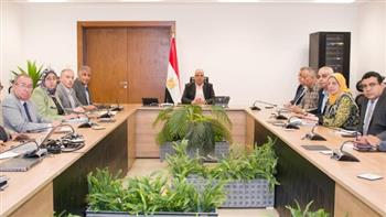 وزير الري يؤكد أهمية سرعة إنهاء كل أعمال تطهيرات الترع قبل نهاية أبريل الحالي