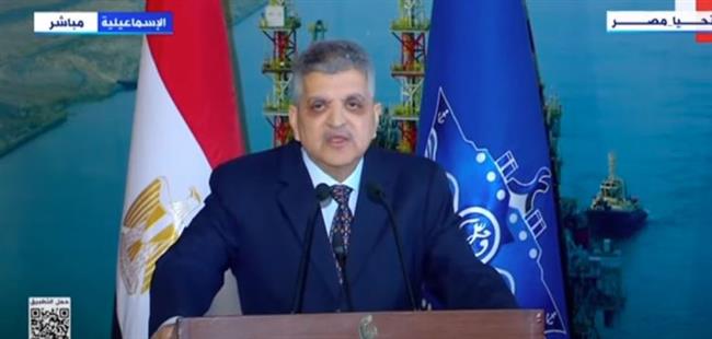 الفريق أسامة ربيع: التجارب أثبتت أن قناة السويس الطريق الآمن والأفضل والأقصر في العالم