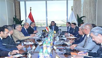 تكثيف الاستعدادات لموسم توريد القمح.. وزير التموين يؤكد: الفلاح شريك رئيسي في الأمن الغذائي