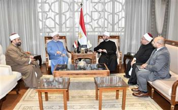 وزير الأوقاف: مستعدون لتدريب أئمة كردستان لبناء خطاب ديني رشيد قائم على فهم عميق للواقع