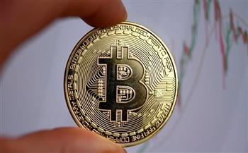 "بتكوين" يرتفع مع تفاؤل الأسواق بمحادثات ترامب التجارية وتصريحات باول 
