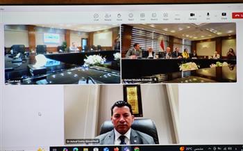 وزير الشباب يتابع إجراء المقابلات الشخصية للمتقدمين لمنحة ناصر للقيادة الدولية