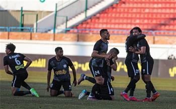 الشوط الأول.. فاركو يتقدم على الأهلي بهدفين نظيفين في كأس عاصمة مصر
