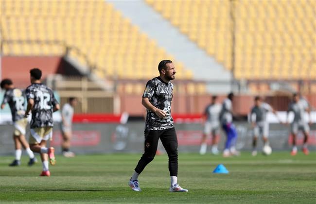 قلص النتيجة.. الأهلي يسجل الهدف الأول في مرمى فاركو
