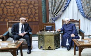 شيخ الأزهر ووزير التعليم يؤكدان ضرورة غرس القيم الدينية والأخلاقية من خلال المدرسة والمناهج