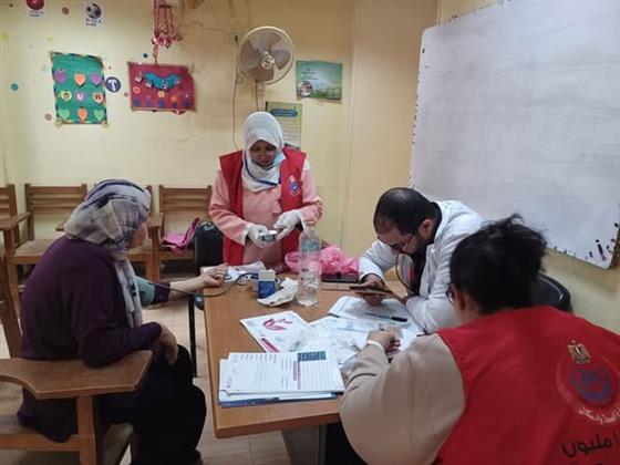 قافلة طبية مجانية للفحص المبكر لسرطان الثدي والأمراض السارية بمركز تنمية حلوان