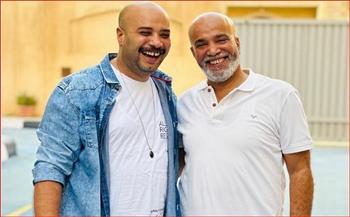 حاتم صلاح ينعى سليمان عيد: يديم ضحكتك في دار الحق