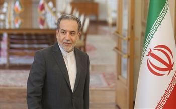 وزير الخارجية الإيراني يصل روما لعقد الجولة الثانية من المحادثات مع الولايات المتحدة بشأن البرنامج النووي 