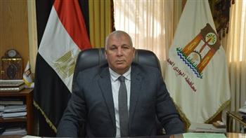 محافظ الوادي الجديد يعتمد حركة تنقلات واسعة لرؤساء وحدات القري بمركز باريس