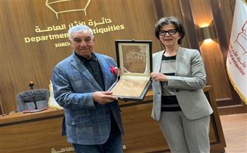 اكتشاف نقش هيروغليفي يعود للملك رمسيس الثالث في وادي رم بالأردن