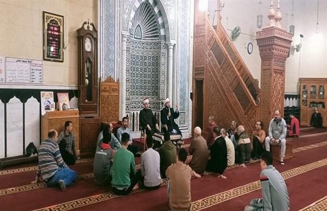مساجد الجمهورية تصدح بالصلاة على النبي احتفاءً وتجديدًا للمحبة والولاء