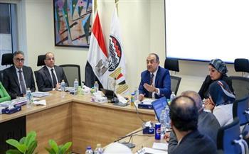 وزير قطاع الأعمال يؤكد أهمية دور شركات القابضة للتشييد في دعم التنمية العمرانية