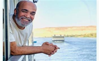عبدالرحمن سليمان عيد يرثي والده بكلمات تفيض حباً