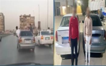 ضبط قائدي سيارتين لقيامهما بأداء حركات استعراضية في موكب زفاف بالقاهرة