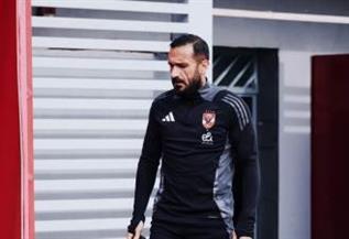 علي معلول يغيب عن مباراة الأهلي ضد صن داونز في دوري الأبطال