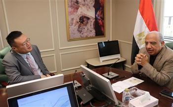 وزير الكهرباء يبحث مع مجموعة "سانجرو" الصينية التعاون فى تصنيع مهمات الطاقة المتجددة
