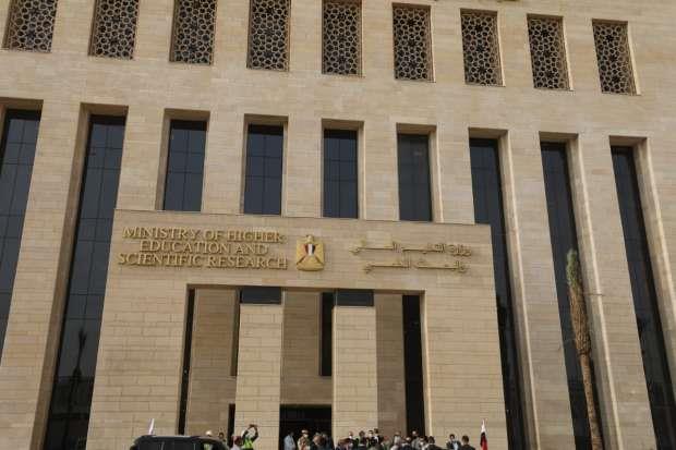 بدعم من القيادة السياسية.. منظومة التعليم العالي تشهد طفرة غير مسبوقة بسيناء ومدن القناة