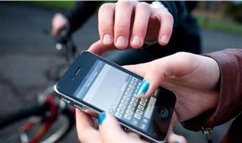 ضبط شخص لقيامه بسرقة هاتف محمول من فتاة بالقاهرة