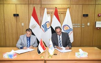 محافظ قنا ورئيس جامعة جنوب الوادي يوقعان بروتوكول تعاون لتعزيز الأنشطة الثقافية والعلمية بمكتبه مصر العامة