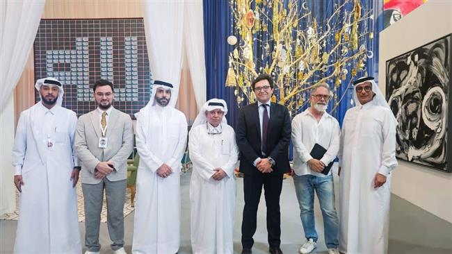 وزير الثقافة يلتقي مستشار الشؤون الثقافية بمؤسسة قطر.. ويؤكد أهمية التعاون لصون التراث