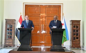 الرئيس السيسي ونظيره الجيبوتي يؤكدان رفضهما تهديد أمن وحرية الملاحة في البحر الأحمر