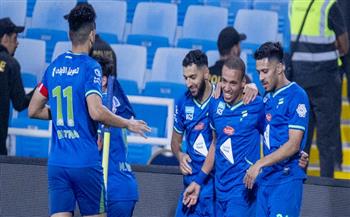الفتح يعزز سجله الخالى من الخسارة بالتعادل مع الرياض بالدورى السعودى 