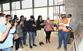 جولة تفقدية لوفد من الإعلاميين لمشروع القطار السريع